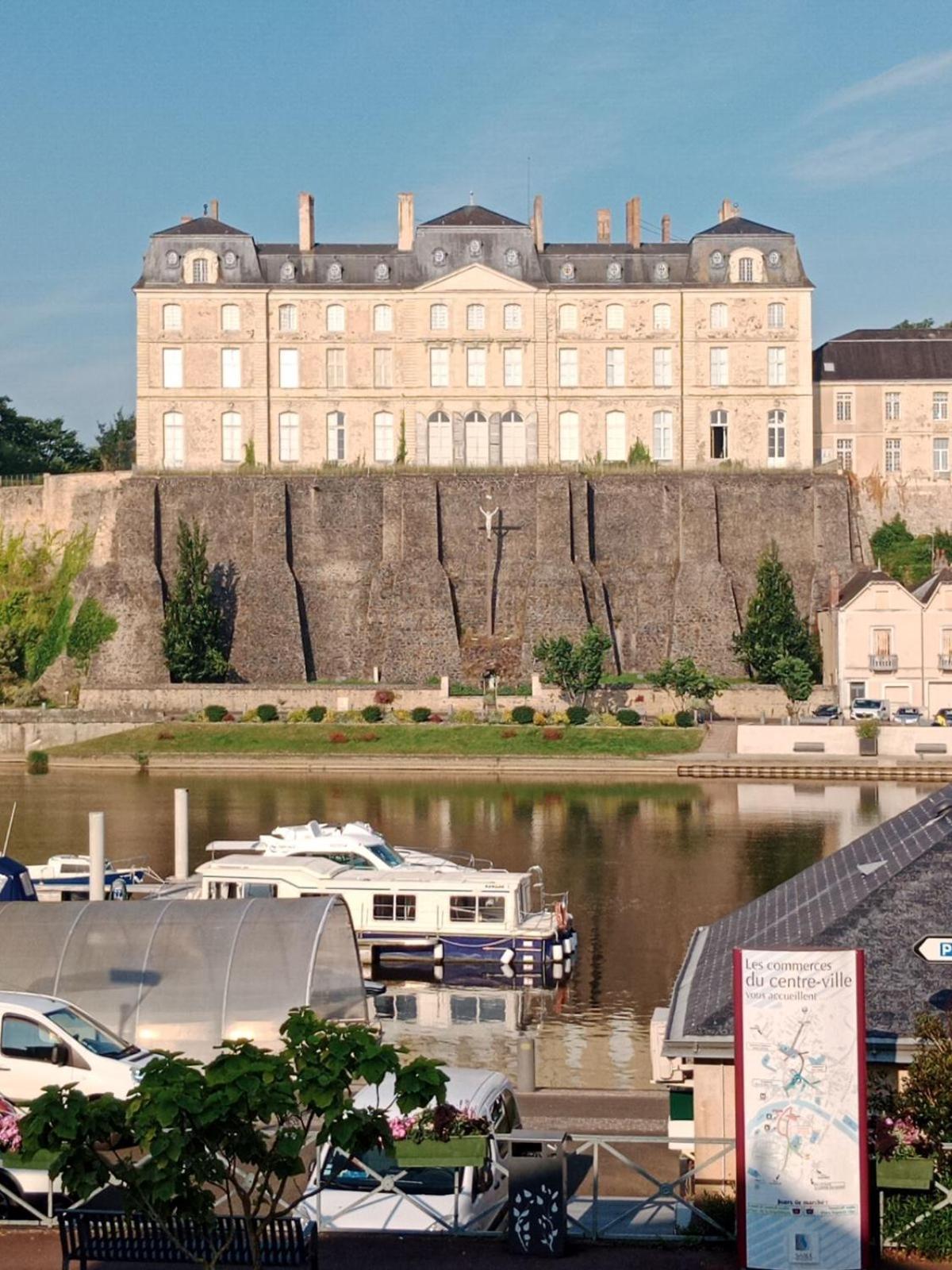 Studio Sable Sur Sarthe Exterior foto